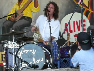 "Songs Inside The Box" to screen at UK Cigar Box Guitar Fest