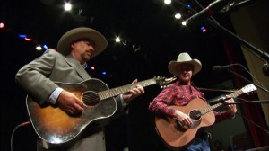Sucarnochee Revue on APT